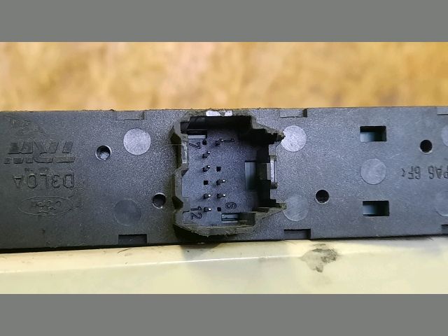 bontott FORD FIESTA V Ablakfűtés Kapcsoló