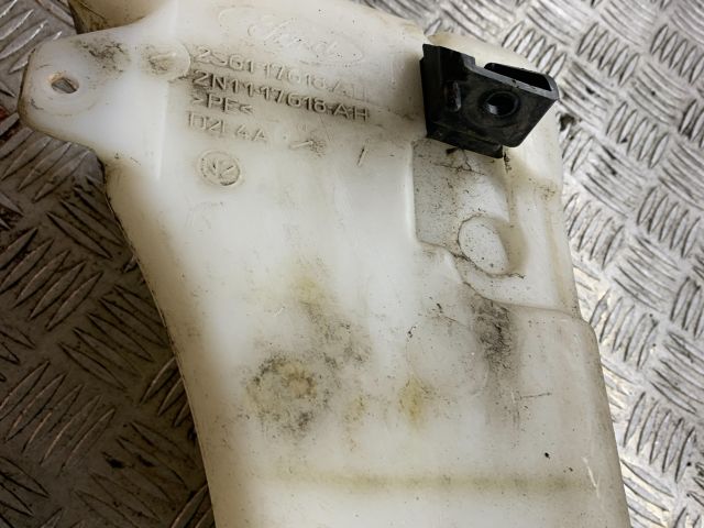 bontott FORD FIESTA V Ablakmosó Tartály