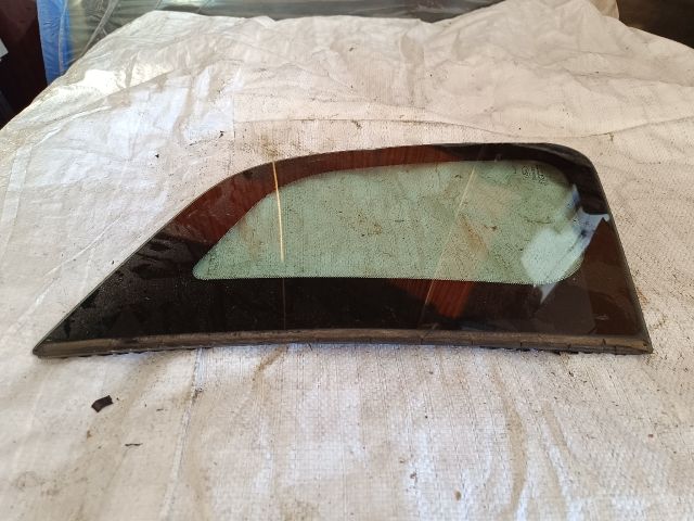 bontott FORD FIESTA V Bal C Oszlop Oldalablak Üveg