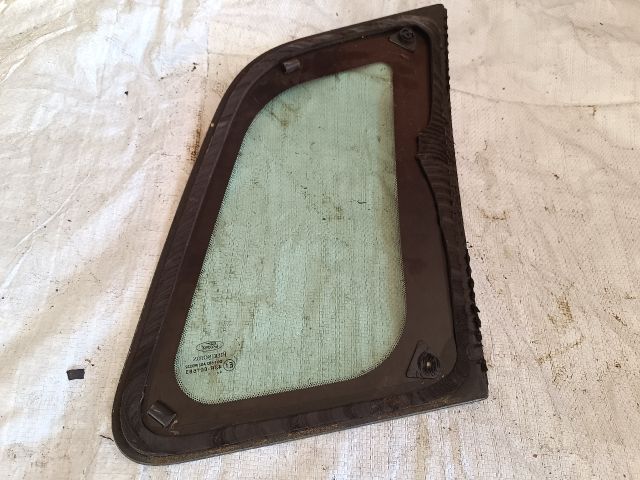 bontott FORD FIESTA V Bal C Oszlop Oldalablak Üveg