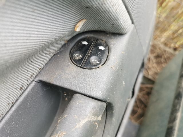 bontott FORD FIESTA V Bal első Ablakemelő Kapcsoló