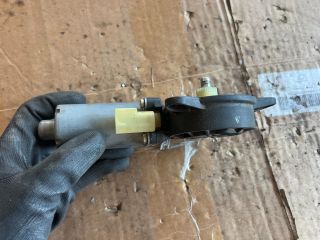 bontott FORD FIESTA V Bal első Ablakemelő Motor