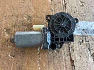bontott FORD FIESTA V Bal első Ablakemelő Motor