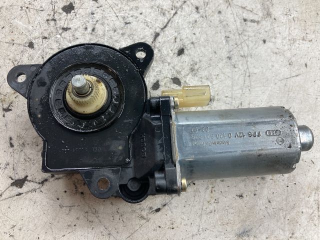 bontott FORD FIESTA V Bal első Ablakemelő Motor