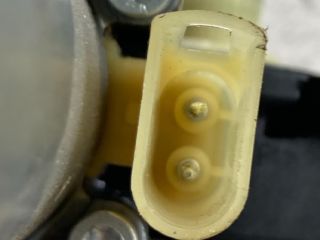 bontott FORD FIESTA V Bal első Ablakemelő Motor