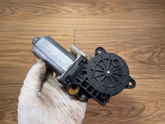 bontott FORD FIESTA V Bal első Ablakemelő Szerkezet (Elektromos)