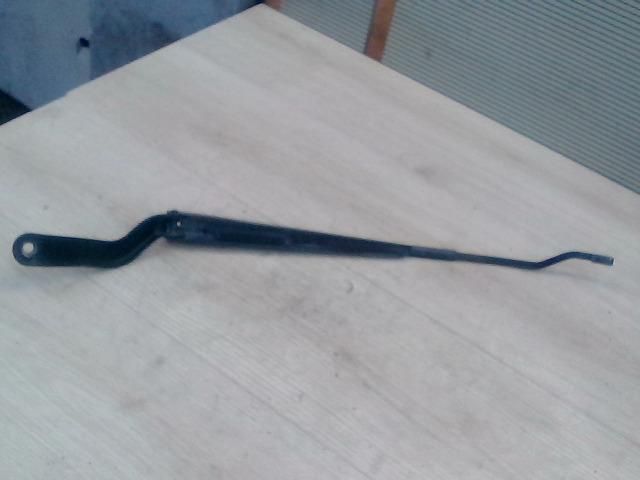 bontott FORD FIESTA V Bal első Ablaktörlő Kar