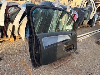 bontott FORD FIESTA V Bal első Ajtó (Részeivel)