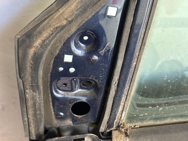 bontott FORD FIESTA V Bal első Ajtó (Részeivel)