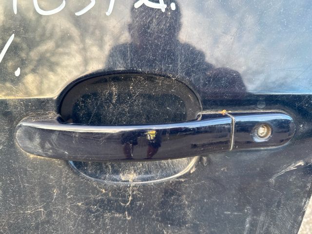 bontott FORD FIESTA V Bal első Ajtó (Részeivel)