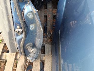 bontott FORD FIESTA V Bal első Ajtó (Részeivel)