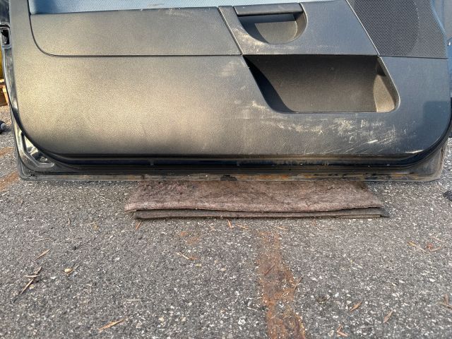 bontott FORD FIESTA V Bal első Ajtó (Részeivel)