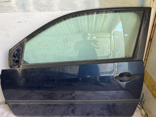 bontott FORD FIESTA V Bal első Ajtó (Részeivel)