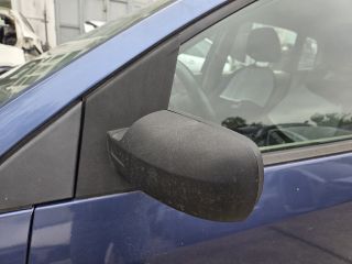 bontott FORD FIESTA V Bal első Ajtó (Részeivel)