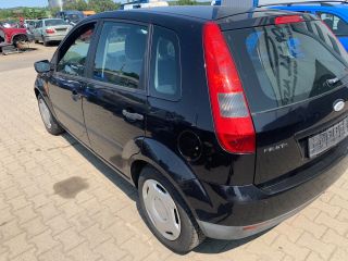 bontott FORD FIESTA V Bal első Ajtó (Részeivel)