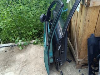 bontott FORD FIESTA V Bal első Ajtó (Üres lemez)