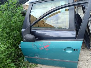 bontott FORD FIESTA V Bal első Ajtó (Üres lemez)