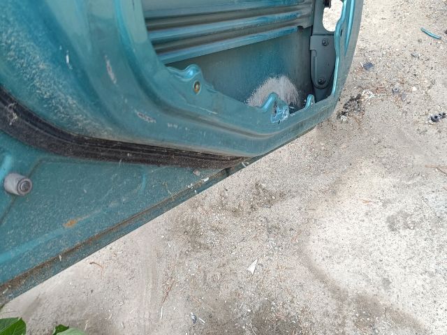 bontott FORD FIESTA V Bal első Ajtó (Üres lemez)