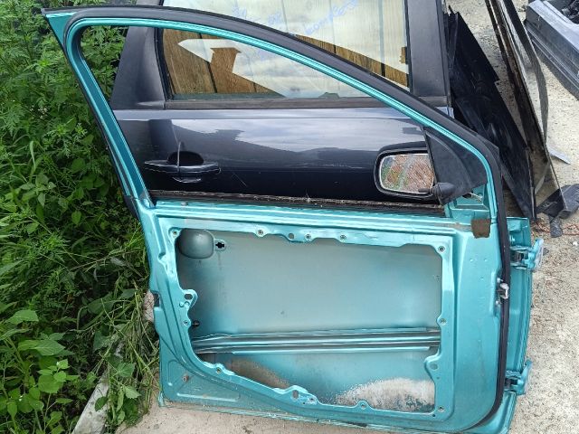 bontott FORD FIESTA V Bal első Ajtó (Üres lemez)