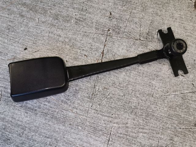 bontott FORD FIESTA V Bal első Biztonsági Öv Csat