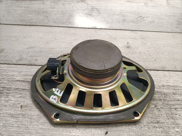 bontott FORD FIESTA V Bal első Hangszóró