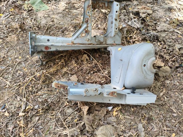 bontott FORD FIESTA V Bal első Hossznyúlvány