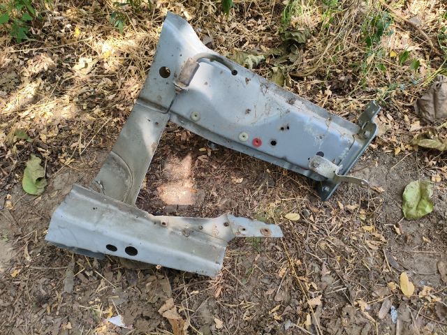 bontott FORD FIESTA V Bal első Hossznyúlvány