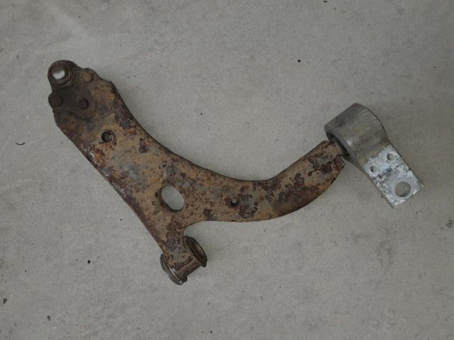 bontott FORD FIESTA V Bal első Lengőkar