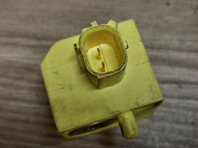 bontott FORD FIESTA V Bal első Oldal Ütközés Érzékelő