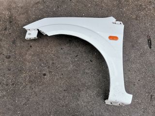 bontott FORD FIESTA V Bal első Sárvédő