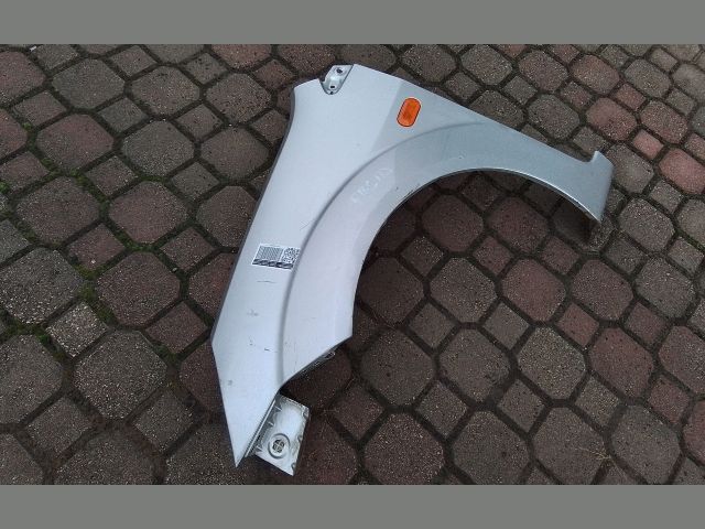 bontott FORD FIESTA V Bal első Sárvédő