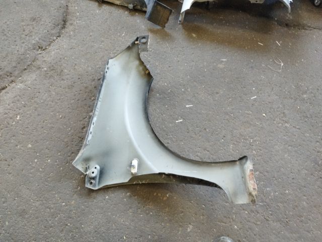 bontott FORD FIESTA V Bal első Sárvédő