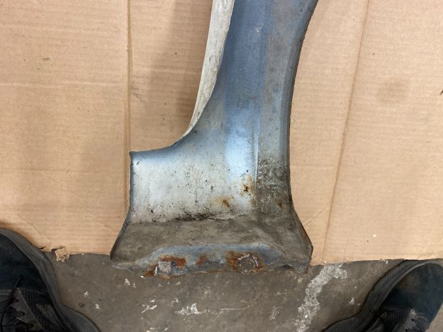 bontott FORD FIESTA V Bal első Sárvédő