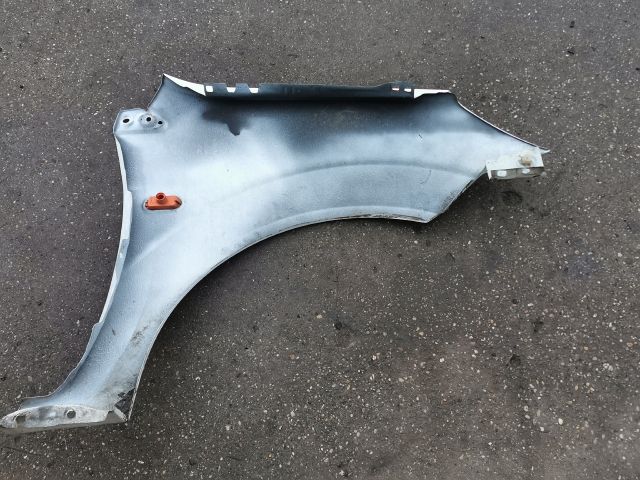 bontott FORD FIESTA V Bal első Sárvédő