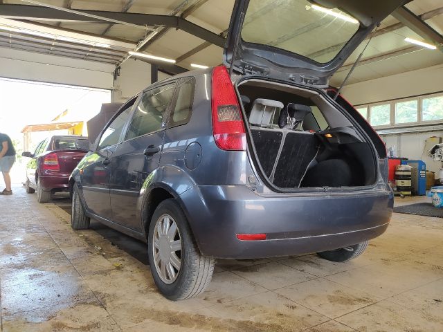 bontott FORD FIESTA V Bal első Zsanér