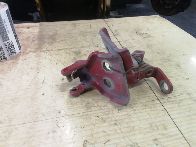 bontott FORD FIESTA V Bal első Zsanér