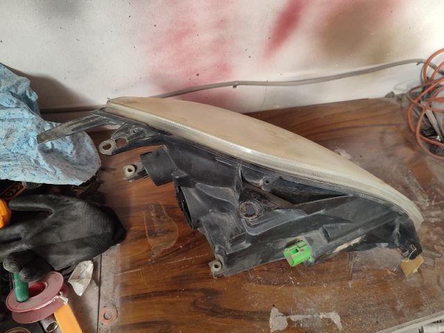 bontott FORD FIESTA V Bal Fényszóró