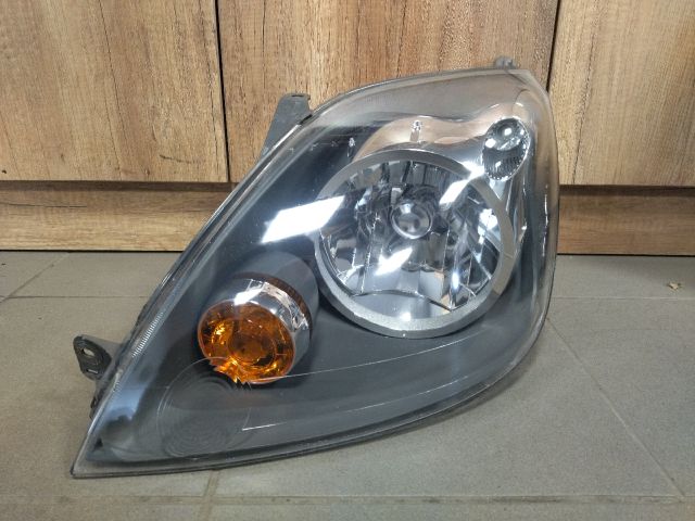 bontott FORD FIESTA V Bal Fényszóró