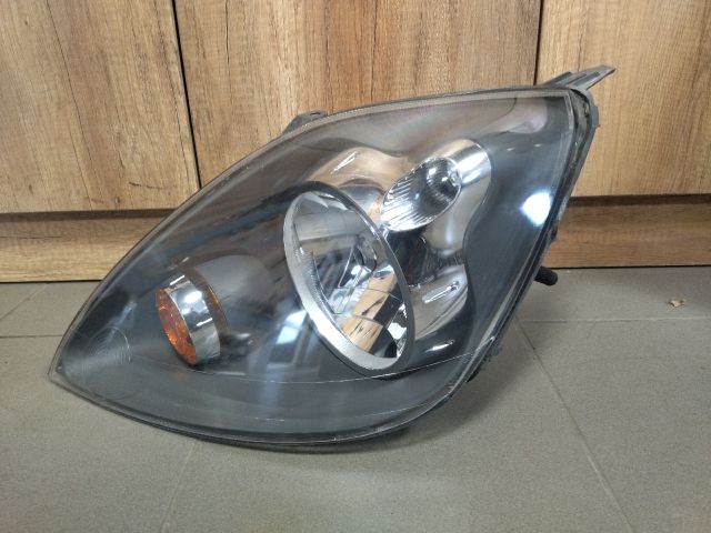 bontott FORD FIESTA V Bal Fényszóró