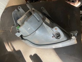 bontott FORD FIESTA V Bal Fényszóró