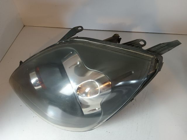 bontott FORD FIESTA V Bal Fényszóró