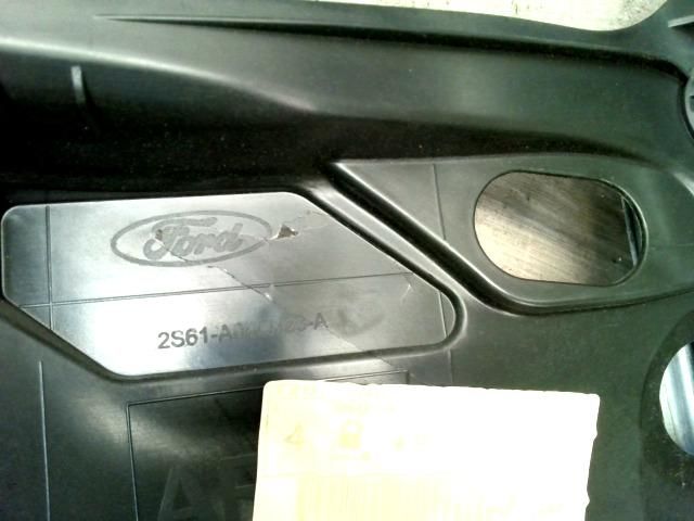 bontott FORD FIESTA V Bal hátsó Ablakemelő Szerkezet (Mechanikus)