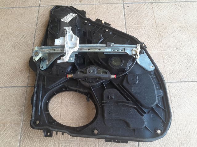 bontott FORD FIESTA V Bal hátsó Ablakemelő Szerkezet (Mechanikus)