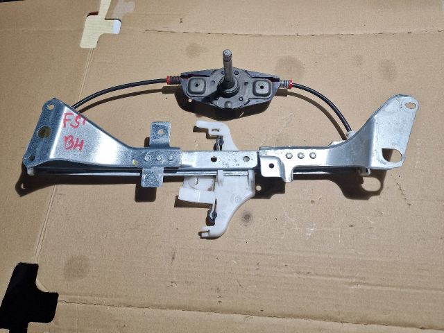 bontott FORD FIESTA V Bal hátsó Ablakemelő Szerkezet (Mechanikus)