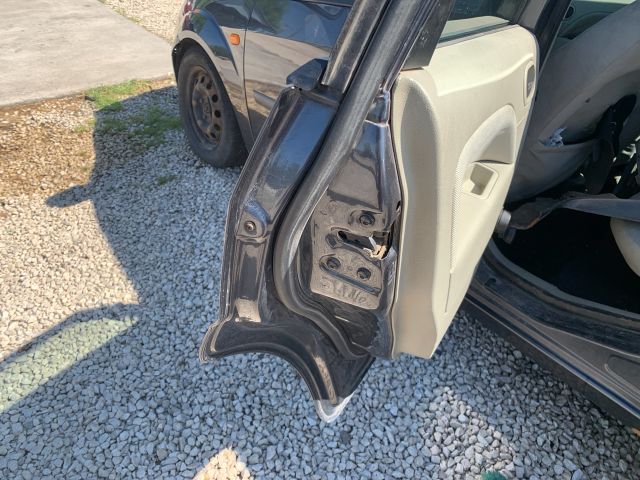 bontott FORD FIESTA V Bal hátsó Ajtó (Üres lemez)