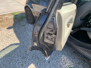 bontott FORD FIESTA V Bal hátsó Ajtó (Üres lemez)