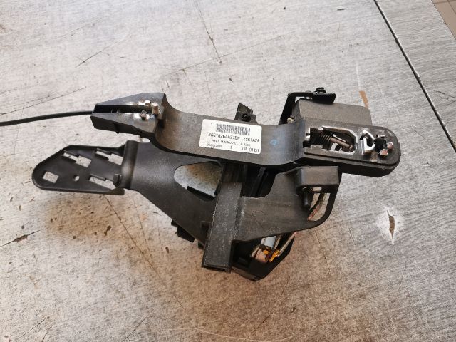 bontott FORD FIESTA V Bal hátsó Ajtózár