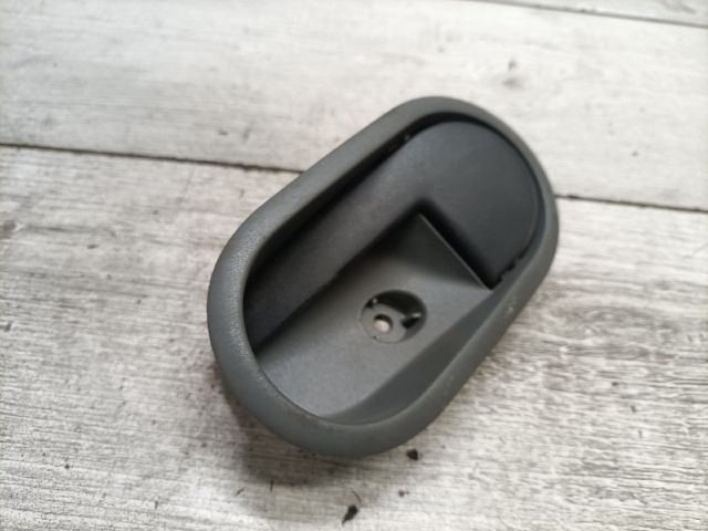 bontott FORD FIESTA V Bal hátsó Belső Kilincs