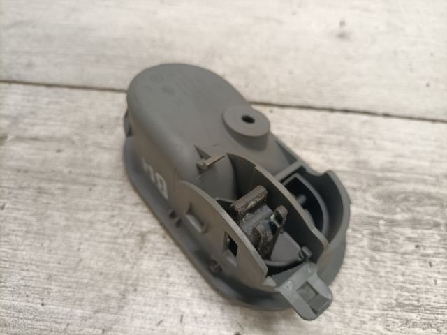 bontott FORD FIESTA V Bal hátsó Belső Kilincs