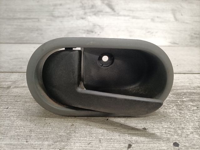 bontott FORD FIESTA V Bal hátsó Belső Kilincs